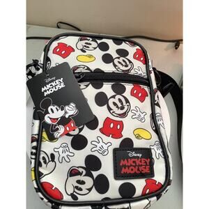 New clearance store price  🏷️ + $ 8my fees betsey Johnson